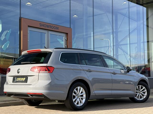 Volkswagen PASSAT Variant 1.5 TSI Business | Electrische Trekhaak | ACC | Massage | DAB | Achteruitrijcamera |