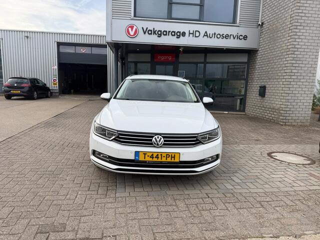 Volkswagen PASSAT Variant 1.6 TDI Comfortline