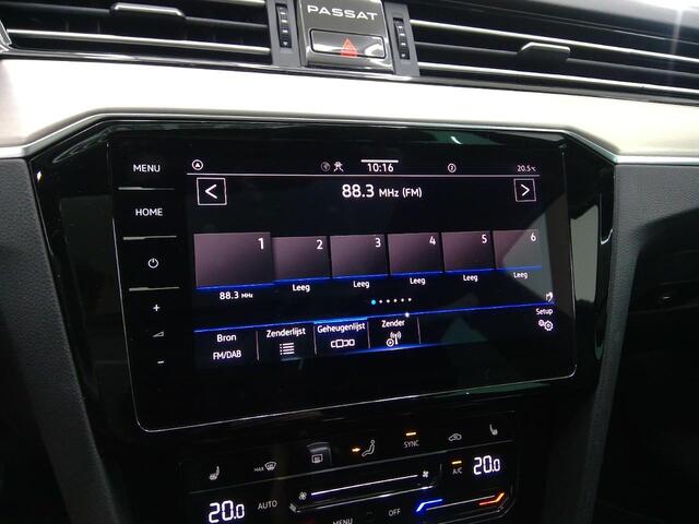 Volkswagen PASSAT Variant 2.0 TDI 150PK DSG R-Line NL-AUTO PANO | H-LEER | LED | ADAPT. CRUISE | ECC