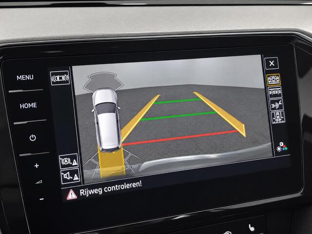 Volkswagen PASSAT Variant 1.4 TSI 218pk PHEV GTE Business · Apple/Android Car Play · Camera · Wegklapbare Trekhaak · Stoelverwarming · Elek. Achterklep · 18'' Inch ·