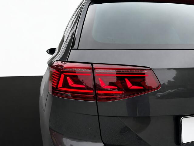 Volkswagen PASSAT Variant GTE 218PK DSG HYBRID BUSINESS SPORT ALCANTARA/CAMERA/NAVI/IQ-LIGHT