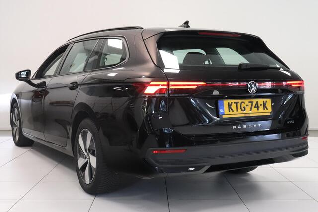 Volkswagen PASSAT Variant 1.5 eTSI Business | Camera | Adaptieve cruise | Navigatie | Stuur & stoelverwarming | Climate control | LED |