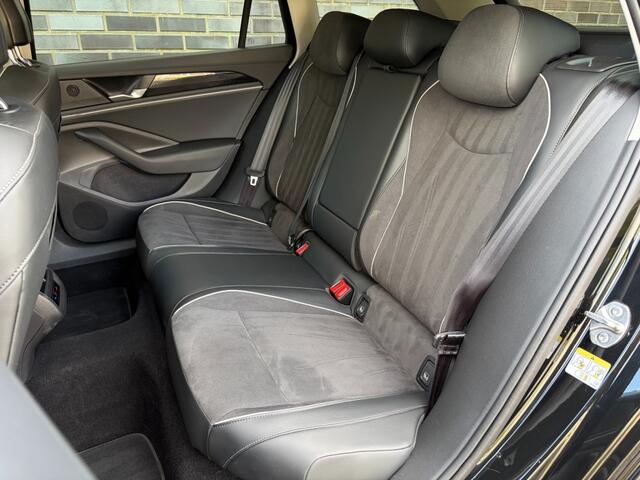 Volkswagen PASSAT VARIANT 1.5 eHYBRID BUSINESS - TREKH. - HUD - CAMERA