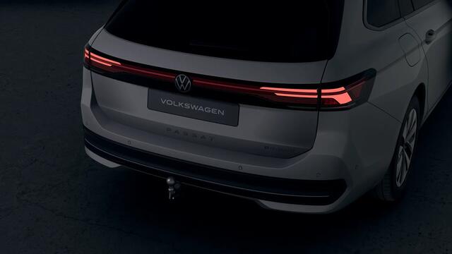 Volkswagen PASSAT Variant Business | 30,5 cm display met 2D en 3D weergave | Automatische afstandsregeling (Adaptive Cruise Control) | Koplampverlichting LED