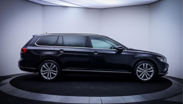 Volkswagen PASSAT Variant 1.5 TSI Dsg Elegance FULL LED | CAMERA | VIRTUAL | ERG COMFORT | NAVI | STOELVERW | ACC | VOORRUITVERW | TREKHAAK | LMV 18''