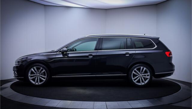 Volkswagen PASSAT Variant 1.5 TSI Dsg Elegance FULL LED | CAMERA | VIRTUAL | ERG COMFORT | NAVI | STOELVERW | ACC | VOORRUITVERW | TREKHAAK | LMV 18''