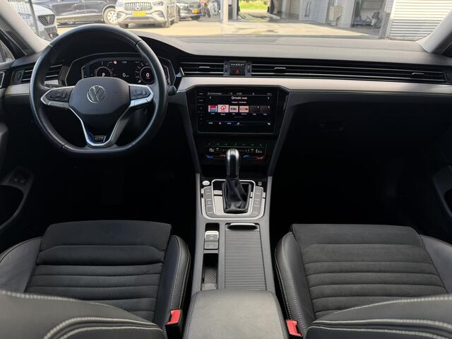 Volkswagen PASSAT Variant 1.4 TSI PHEV GTE Business | Pano | Elek. Trekhaak | Carplay | LED | Camera | Navi | Alcantara