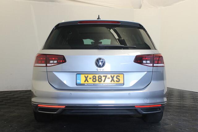 Volkswagen PASSAT Variant 1.4 TSI PHEV GTE Business |Pano|Stoelverw.|Navi|