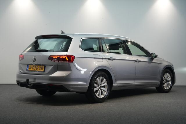 Volkswagen PASSAT Variant 1.5 TSI DSG ? NAVI ? AFNEEMBARE TREKHAAK ? CARPLAY / ANDROID AUTO ? CAMERA ? AUT. AIRCO