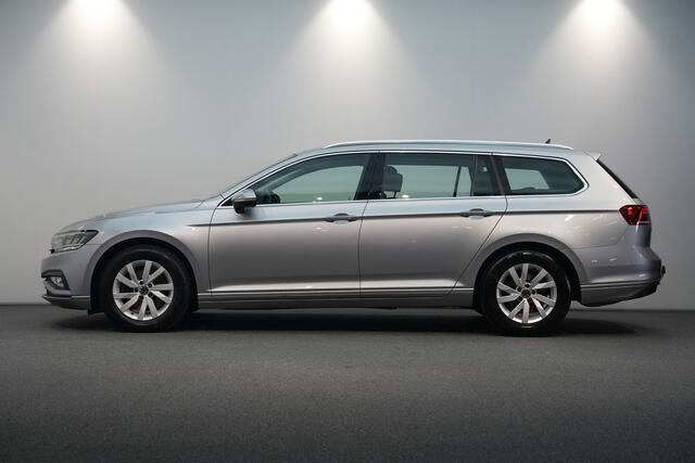Volkswagen PASSAT Variant 1.5 TSI DSG ? NAVI ? AFNEEMBARE TREKHAAK ? CARPLAY / ANDROID AUTO ? CAMERA ? AUT. AIRCO