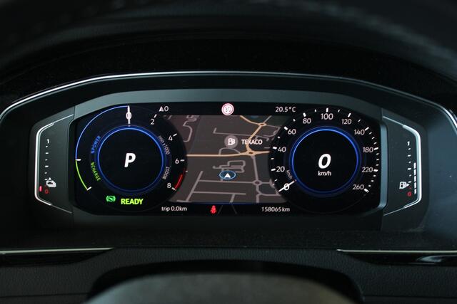 Volkswagen PASSAT Variant 1.4 TSI PHEV GTE Business SOH 90% | Trekhaak | 360° Camera | LED Matrix | Massage | Stoelverw. | Virtual Cockpit | Carplay | 18" LMV | PDC V+A