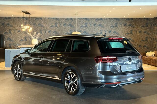 Volkswagen PASSAT Variant 1.4 TSI GTE I Pano I Leder I Camera I VOL!
