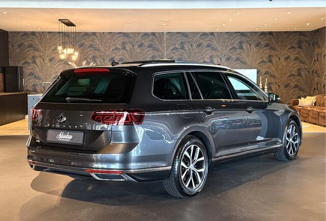 Volkswagen PASSAT Variant 1.4 TSI GTE I Pano I Leder I Camera I VOL!