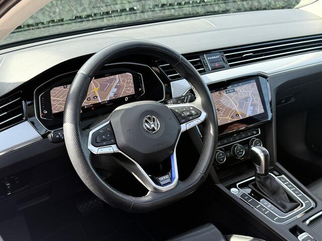 Volkswagen PASSAT Variant 1.4 TSI GTE I Pano I Leder I Camera I VOL!