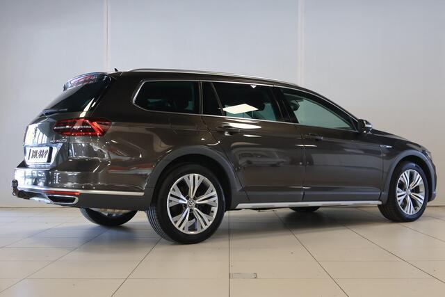 Volkswagen PASSAT ALLTRACK Variant 2.0 TSI 4Motion Highline |