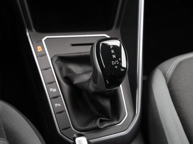 Volkswagen POLO 1.0 TSI 95pk Style Automaat | LED Matrix | Stoelverwarming | Climate control | Adaptive Cruise |