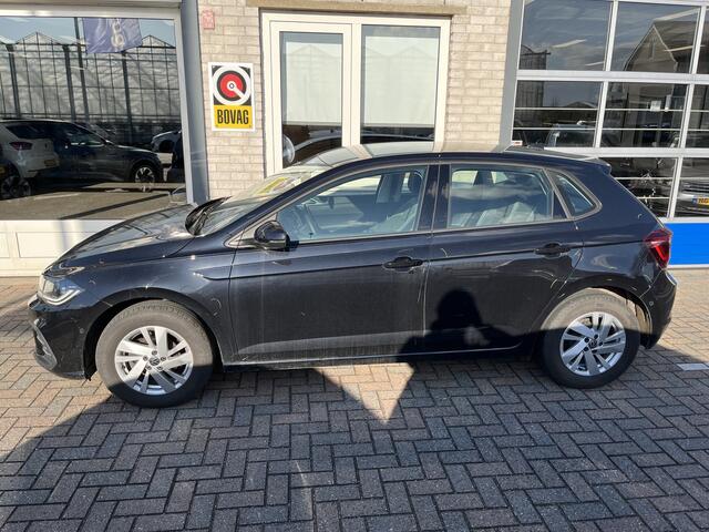 Volkswagen POLO 1.0 TSI Style / AUTOMAAT/ ADAPT. CRUISE/ DAB/ APP-CONNECT/ AIRCO/ PARK. SENSOREN/ 15" LMV/ BLUETOOTH/ MATRIX