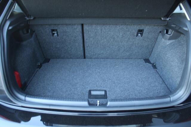 Volkswagen POLO 1.0 TSI Highline - RIJKLAAR - NAVIGATIE - CLIMATE CONTROL - STOELVERWAMING