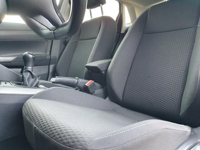 Volkswagen POLO 1.0 TSI Comfortline R-LINE CARPLAY/AIRCO/CRUISE/LMV