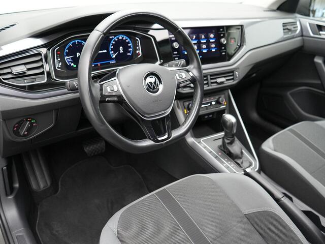 Volkswagen POLO 1.0 TSI 110 pk DSG Highline | Panoramadak | 16 inch Lichtmetalen velgen | Climatronic | Stoelverwarming |