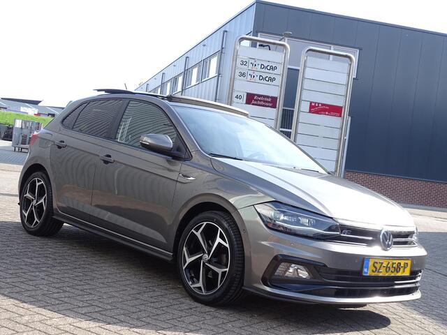 Volkswagen POLO 1.0 TSI Highline R-Line , 5drs, Navigatie, Multimedia, Panoramadak, Sport Interieur, LM-velgen, Bedienbaar stuur, Parkeersensoren