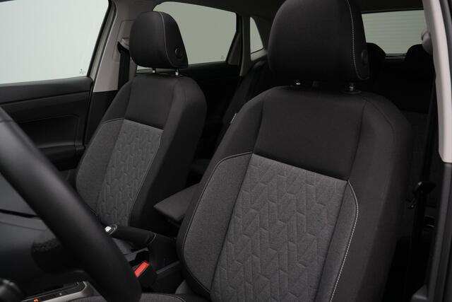 Volkswagen POLO 1.0 TSI 95 pk Move | Panoramadak | IQ Light | Achteruitrijcamera | Navigatie | Stoelverwarming
