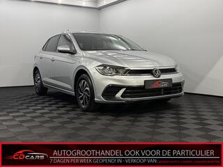 volkswagen-polo-1.0-tsi-life-camera