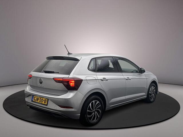 Volkswagen POLO Life Edition 1.0 TSI 95pk Adaptive cruise control, LED koplampen, Achteruitrijcamera, Airco, DAB, Radio, App connect, Bluetooth, Parkeersensor achter