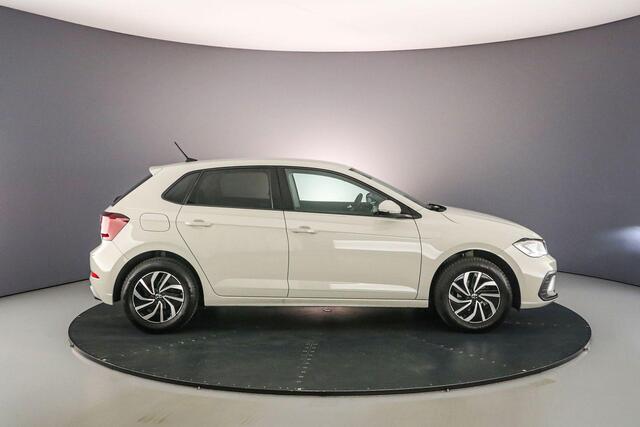 Volkswagen POLO Life Edition 1.0 TSI 95pk Adaptive cruise control, Achteruitrijcamera, DAB, Radio, App connect, Bluetooth, Parkeersensor achter, LED koplampen