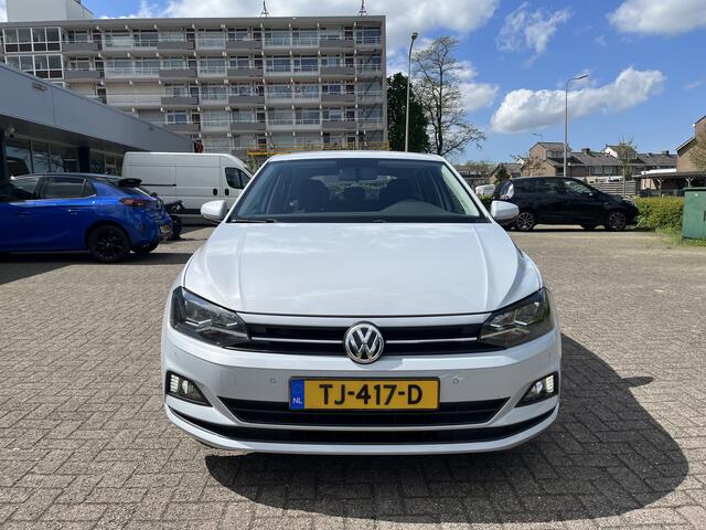 Volkswagen POLO 1.0 TSI Comfortline Lmv Pdc Navi Cruise Applecarplay Airco Trekhaak Nap
