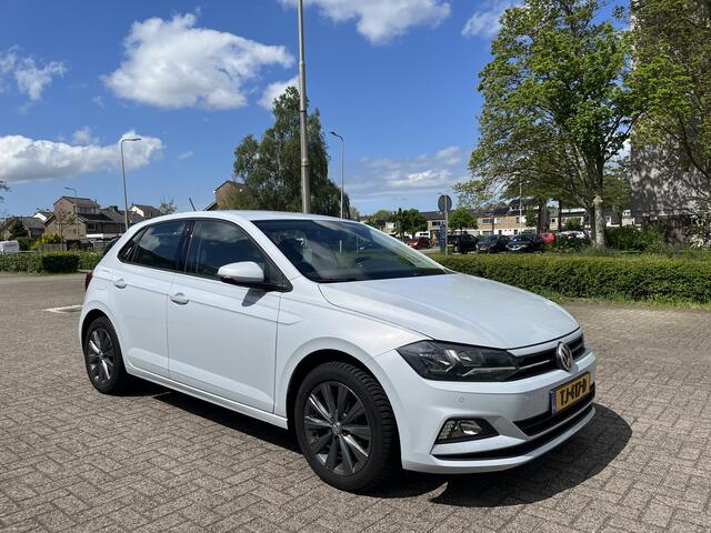 Volkswagen POLO 1.0 TSI Comfortline Lmv Pdc Navi Cruise Applecarplay Airco Trekhaak Nap