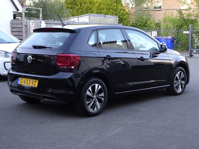 Volkswagen POLO 1.0 TSI Comfortline Business Automatische airco, navigatie, carplay, parkeersensoren voor en achter, licht metalen velgen, cruise controle, enz.
