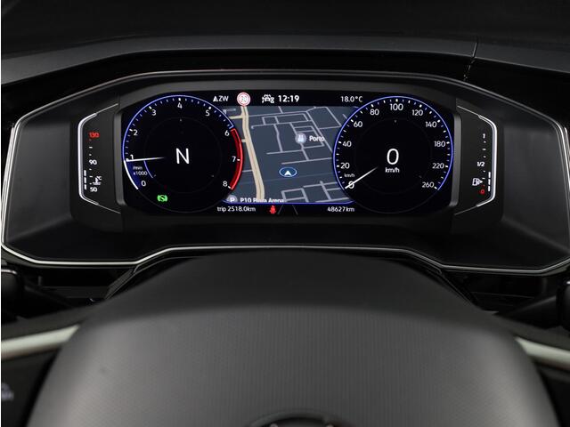 Volkswagen POLO 1.0 TSI R-Line Business | Camera | Clima | Stoelverwarming | Navigatie |