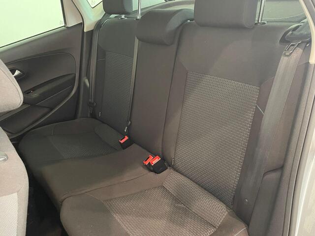 Volkswagen POLO 1.0 BlueMotion Edition | Navigatie | Airco | Cruise Control | Lichtmetalen velgen 15" | Apple Carplay/Android Auto