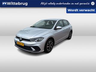 volkswagen-polo-1.0-tsi-life---navi