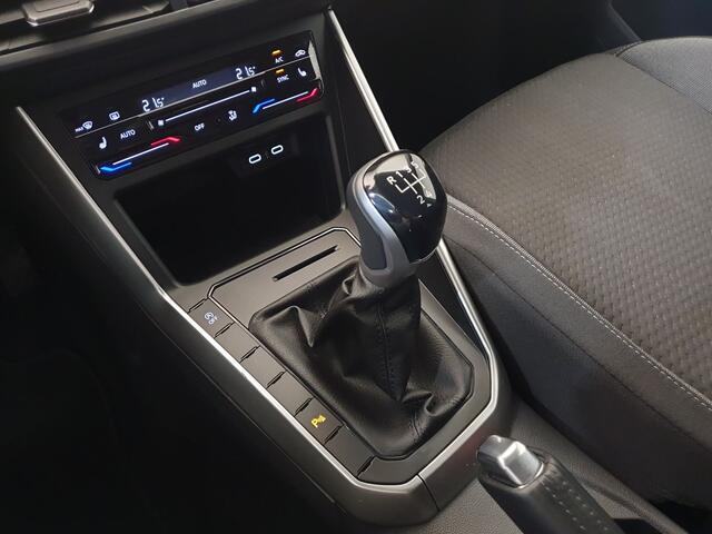 Volkswagen POLO 1.0 TSI 95pk Life Camera, ACC, App connect