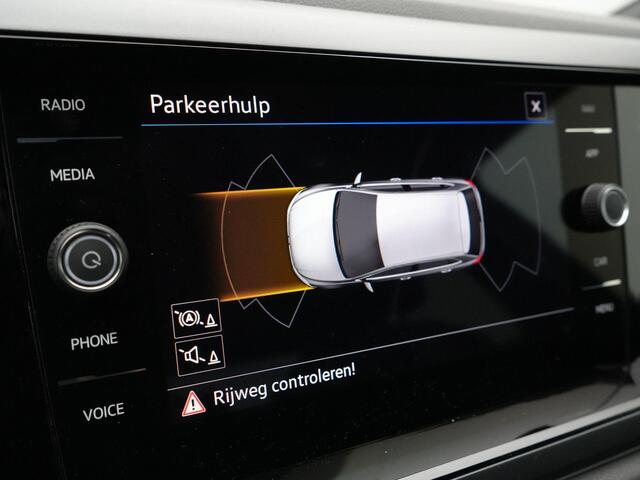 Volkswagen POLO 1.0 TSI 95 pk R-Line Business | IQ Light | Navigatie | Stoelverwarming | Adaptive Cruise | Parkeersensoren voor/achter