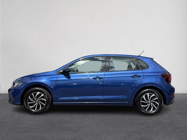 Volkswagen POLO 1.0 TSI Life Edition | Camera | LED Verlichting | Parkeersensoren Achter | 15"LMV | Digitaal Dashboard | Airco