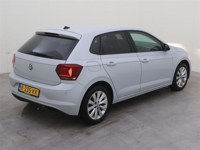 Volkswagen POLO 1.0 TSI Highline / CAMERA/ PARK. SENSOREN/ NAVI/ CLIMA/ 16" LMV