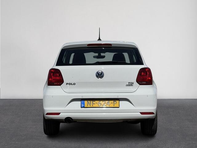 Volkswagen POLO 1.4 TDI Comfortline Connected Series | APK 27-01-2026 ! | GEEN GARANTIE! | Airco | Navi | Cruise | LM Velgen | ( Vestiging - Vianen )