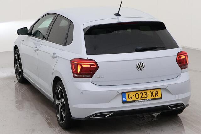 Volkswagen POLO 1.0 TSI Highline Business R / Digitaal dashboard / Navigatie / LED / Parkeersensoren V+A /