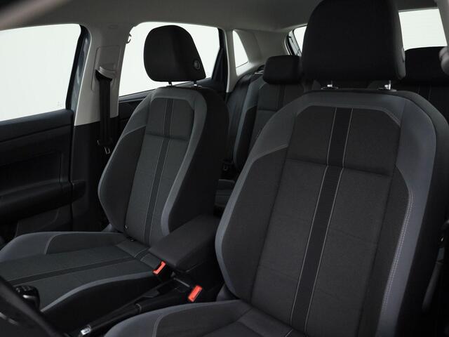 Volkswagen POLO 1.0TSI/95PK Style · Navigatie · Parkeersensoren · Matrix-LED · Garantie tot november 2025 of 100000km