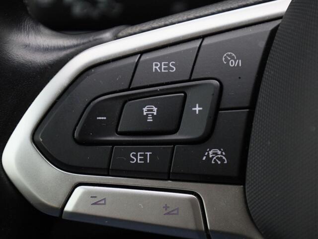 Volkswagen POLO 1.0TSI/95PK Style · Navigatie · Parkeersensoren · Matrix-LED · Garantie tot november 2025 of 100000km