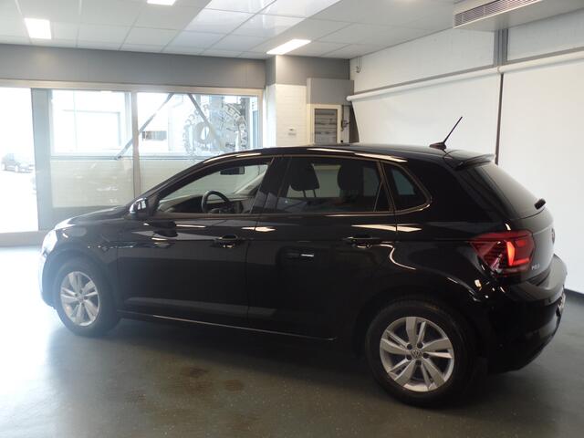 Volkswagen POLO 1.0 TSI Comfortline Business, Airco, Elek ramen V/A, Cruise controle, Navigatie, Sportstoelen, Pdc, Lm velgen 16'', Nederlandse auto, 70.000km!! Bovag afleverpakket 695,-