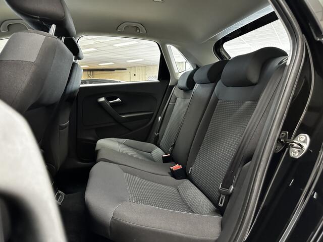 Volkswagen POLO 1.0 TSI BlueMotion/ 5-Drs/ Apple + Android/ Navi/ Airco/ Cruise/ Elek. pakket/ Isofix/ Bluetooth/ Armsteun/ LEDER. Stuur/ 15'' LMV Mistl./ Dagrijverl.
