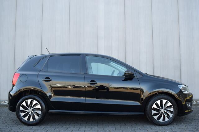 Volkswagen POLO 1.0 TSI BlueMotion Airco | Carplay | Full Map Navi | 15 Inch LMV | Isofix