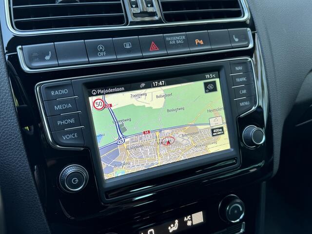 Volkswagen POLO 1.2 TSI R-LINE NAVI CARPLAY 110PK