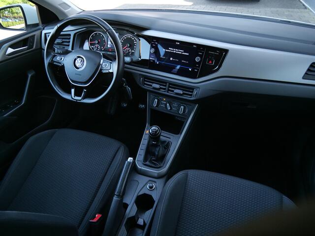 Volkswagen POLO 1.0 TSI 96pk Comfortline Business Apple Carplay / Bluetooth / Ad.Cruise-control