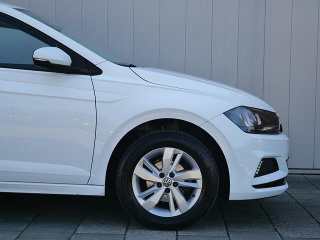 Volkswagen POLO 1.0 TSI 96pk Comfortline Business Apple Carplay / Bluetooth / Ad.Cruise-control