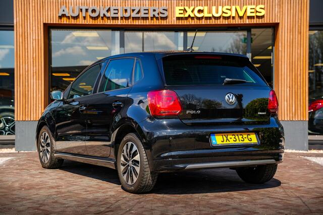 Volkswagen POLO 1.0 BlueMotion Connected Series Apple Carplay Navi Mistlampen 15"L.M. Parkeersensoren